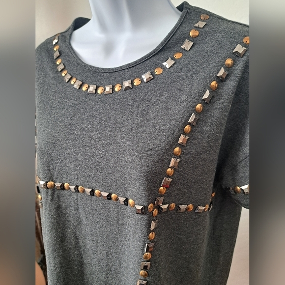 Forever 21 Studded Accents Knit Top Size Small - Picture 3 of 5